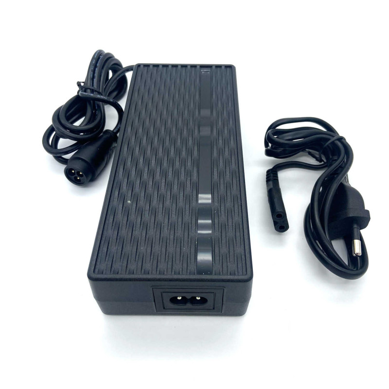 Minimotors - Cargador de 67,2 V para patinete eléctrico Teverun Blade-X Dual / Pro / GT+